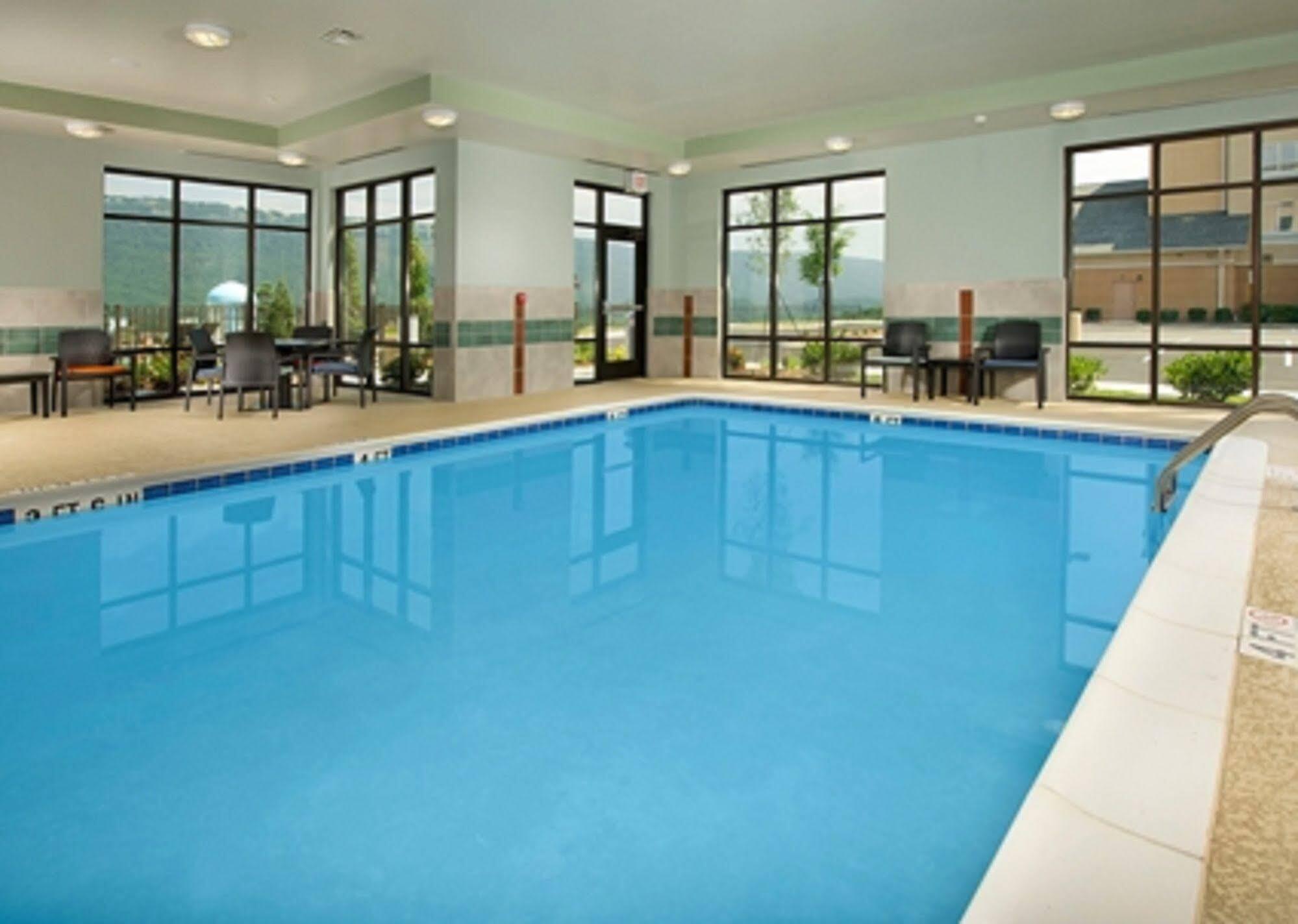 Hampton Inn Suites Flagstaff East Dış mekan fotoğraf